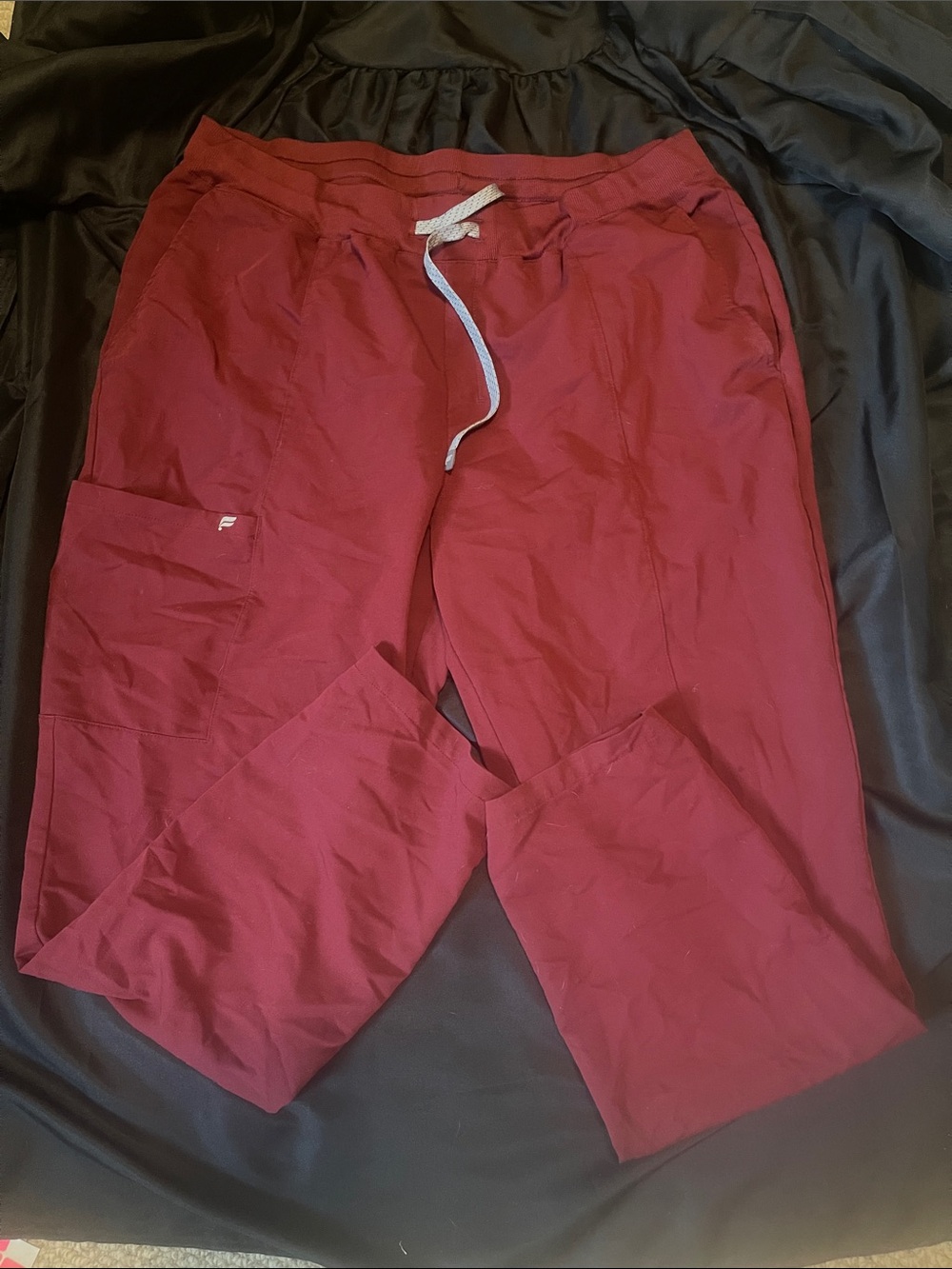 Women’s maroon Fabletics Scrub Pants - XL